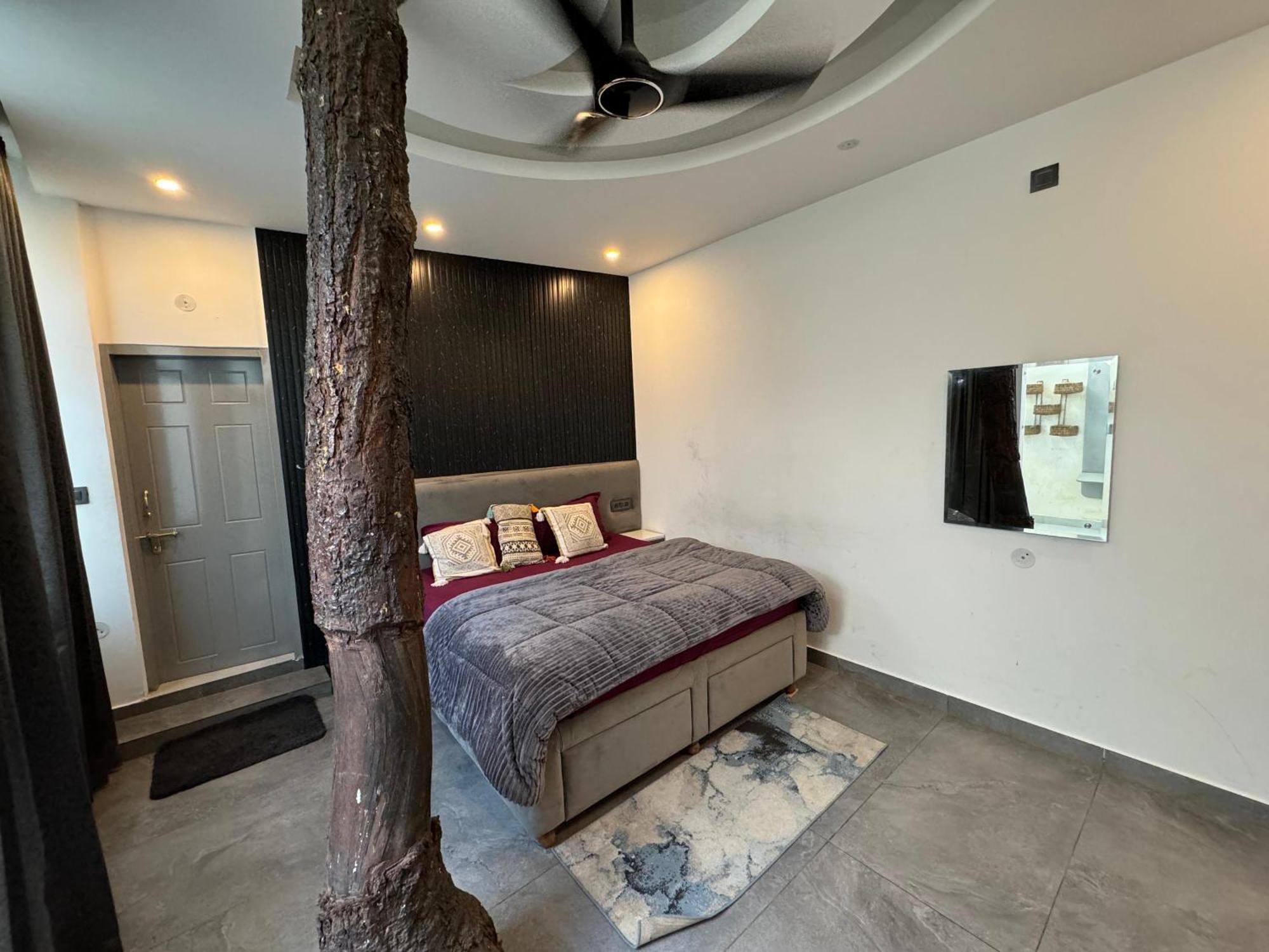 Saraiville- Luxury Riverside Cottages 德拉敦 外观 照片