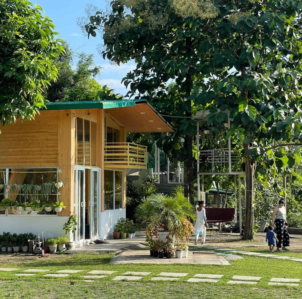 Saraiville- Luxury Riverside Cottages 德拉敦 外观 照片